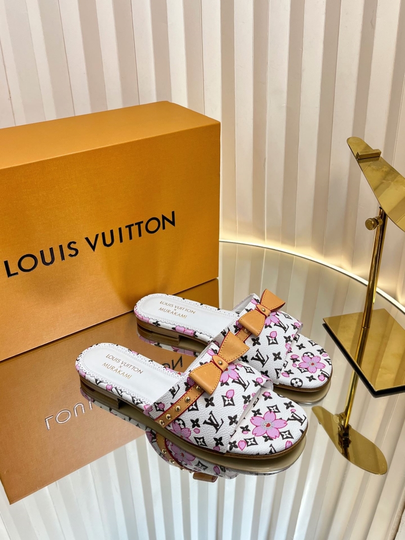 l0vis Vvtt0n slippers